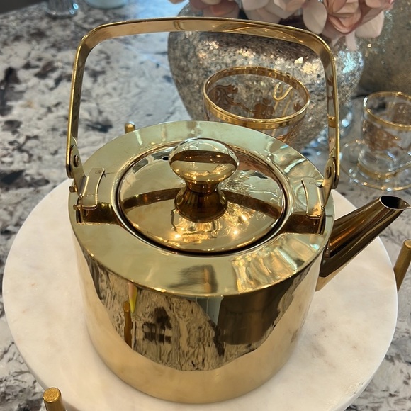 NWT GOLD METAL TEA POT 1.5 LITER - Picture 11 of 17